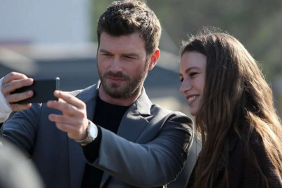 Kıvanç Tatlıtuğ ve Serenay Sarıkaya'nın dizisinin yayın tarihi belli oldu!