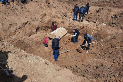 İnşaat temeli kazısında heyecanlandıran keşif!