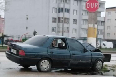 Bursa'da sürücünün bir anlık dikkatsizliği az daha canına mal oluyordu!