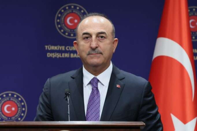 Bakan Çavuşoğlu'ndan Ermenistan'daki anıt provokasyonuna sert tepki: Hava sahamızı kapattık!