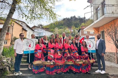 Nilüfer Belediyesi Halk Dansları Topluluğu Bulgaristan’da gönülleri fethetti