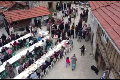 Bursa'da 670 yıldır süren gelenek! Binlerce kişi erkenden kalktı, köyü coşku kapladı...