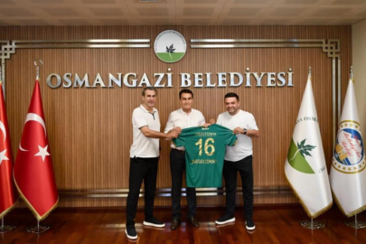 Bursaspor’dan Osmangazi Belediye Başkanı Mustafa Dündar’a ziyaret