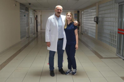 Bursa'da anne babasının izinden gitti, doktor oldu