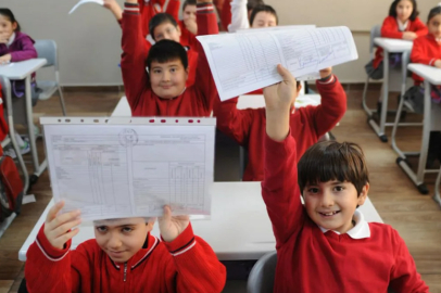 MEB’den yeni karar! Okullarda yarıyıl tatili öncesi yeni dönem başlıyor!