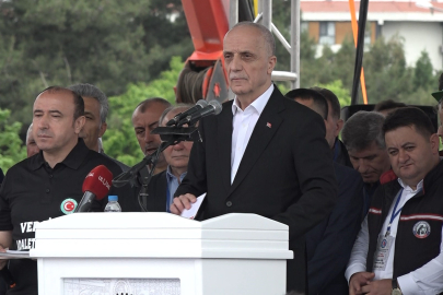 Türk-İş Başkanı'ndan Bursa'da çok konuşulacak sözler: 'Türkiye'yi durdururuz'